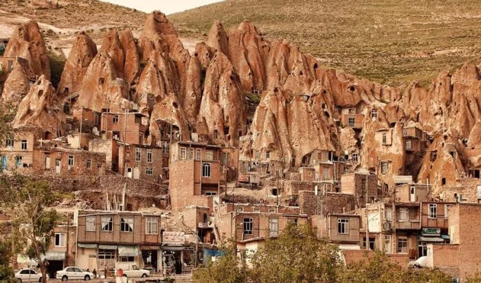 چرا ایران کشوری چهار فصل است ؟