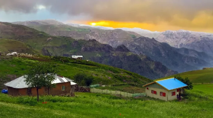 چرا ایران کشوری چهار فصل است ؟