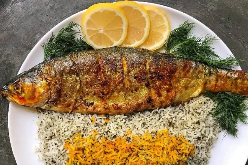 غذاهای ایرانی که دل همه رو می‌بره؛ از قرمه‌سبزی تا آش رشته !