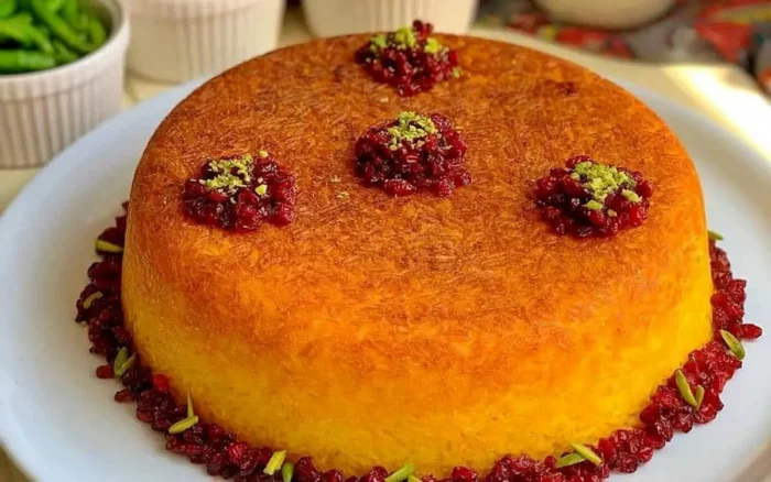 غذاهای ایرانی که دل همه رو می‌بره؛ از قرمه‌سبزی تا آش رشته !