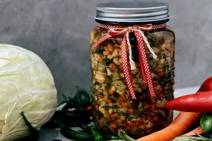 چطور ترشی هفت‌ بیجار تند و آتشین درست کنیم؟