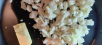 طرز تهیه پنیر برشته با عطر محلی شمال