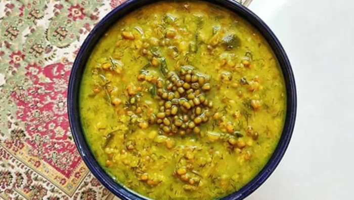 چطور با یک پیمانه ماش، آش مقوی درست کنیم؟