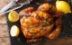 چگونه مرغ شکم‌ پر خانگی را استادانه بپزیم؟