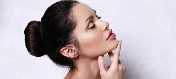 چطور با زعفران پوست خود را درخشان کنیم؟ چطور با زعفران پوست خود را درخشان کنیم؟