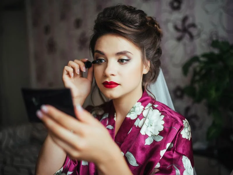 کجا آموزش تخصصی آرایشگری برم؟